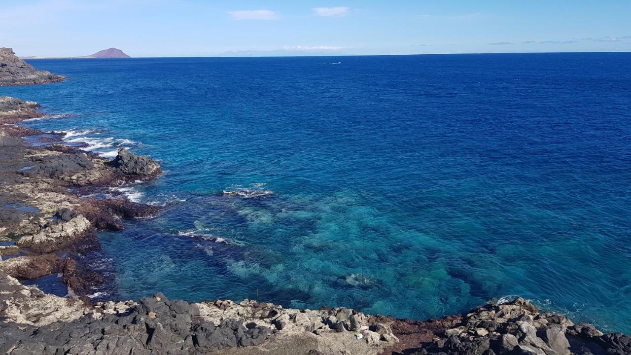 Sea Mountain In Atlantico Apartment Costa Del Silencio Bagian luar foto